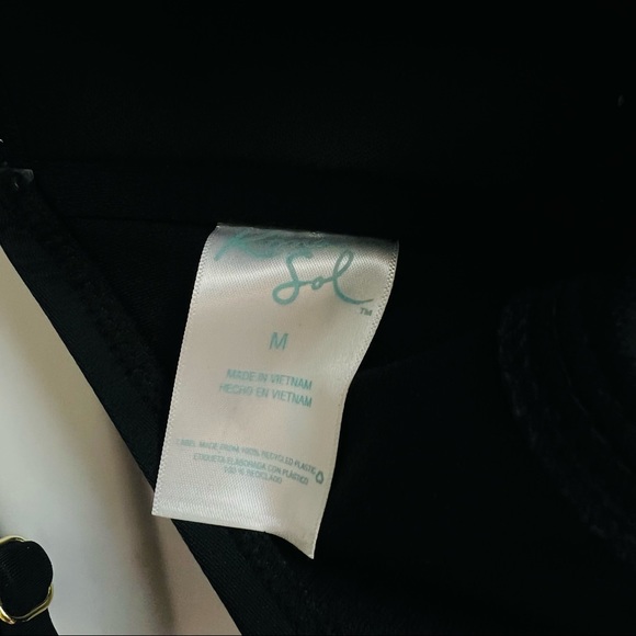 Kona Soul Black Ruffle Laser Cut Flounce Convertible One Piece Swimsuit - Picture 12 of 14